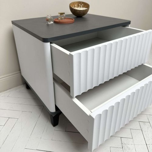 картинка Стол-консоль Royal-5003, белый + металл бруклин, мдф пленочный + лдсп