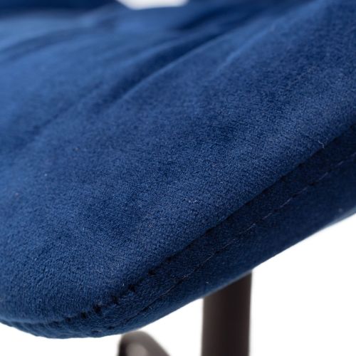 картинка Кресло поворотное Yukon, темно-синий, велюр